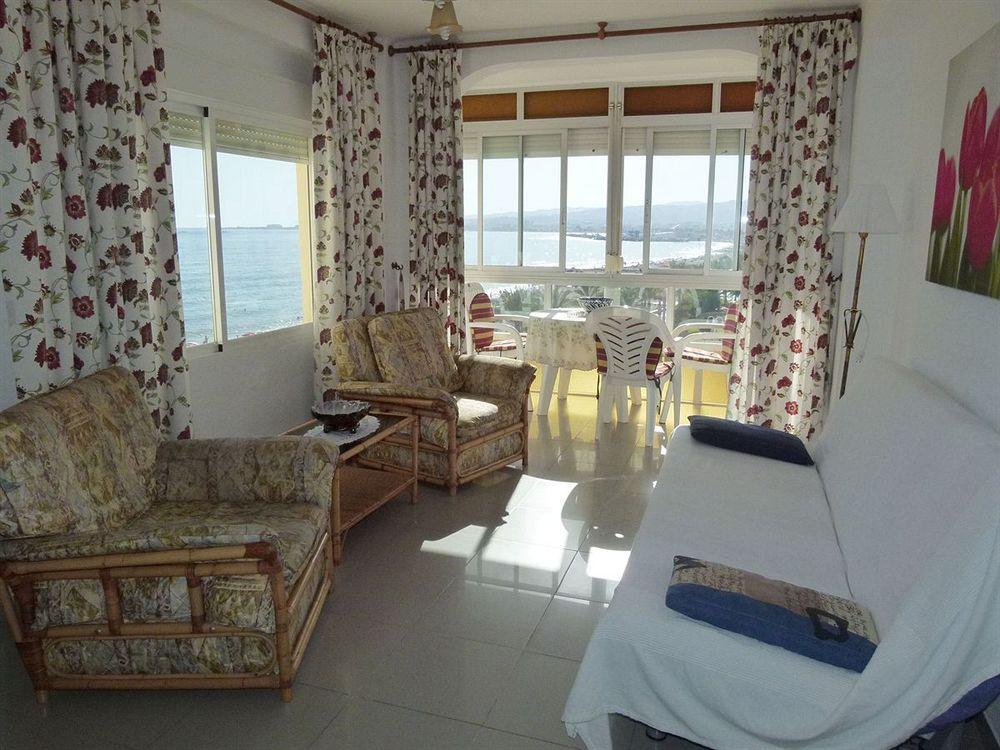 Apartamentos Intercentro Torrox-Costa Экстерьер фото