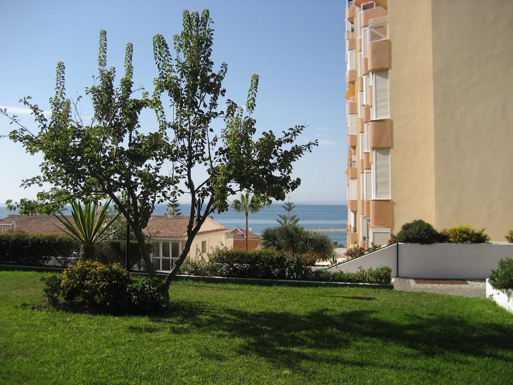 Apartamentos Intercentro Torrox-Costa Экстерьер фото