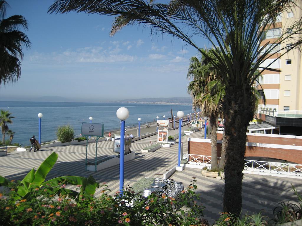 Apartamentos Intercentro Torrox-Costa Экстерьер фото