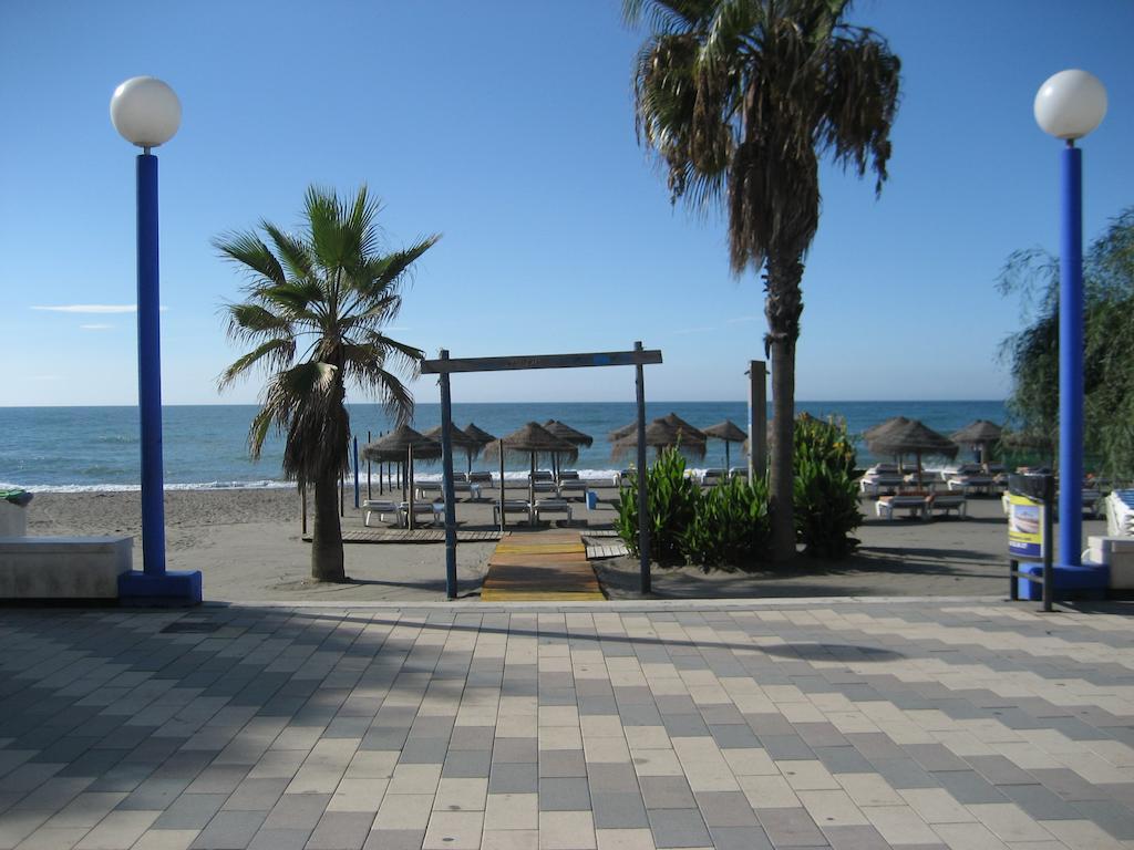 Apartamentos Intercentro Torrox-Costa Экстерьер фото