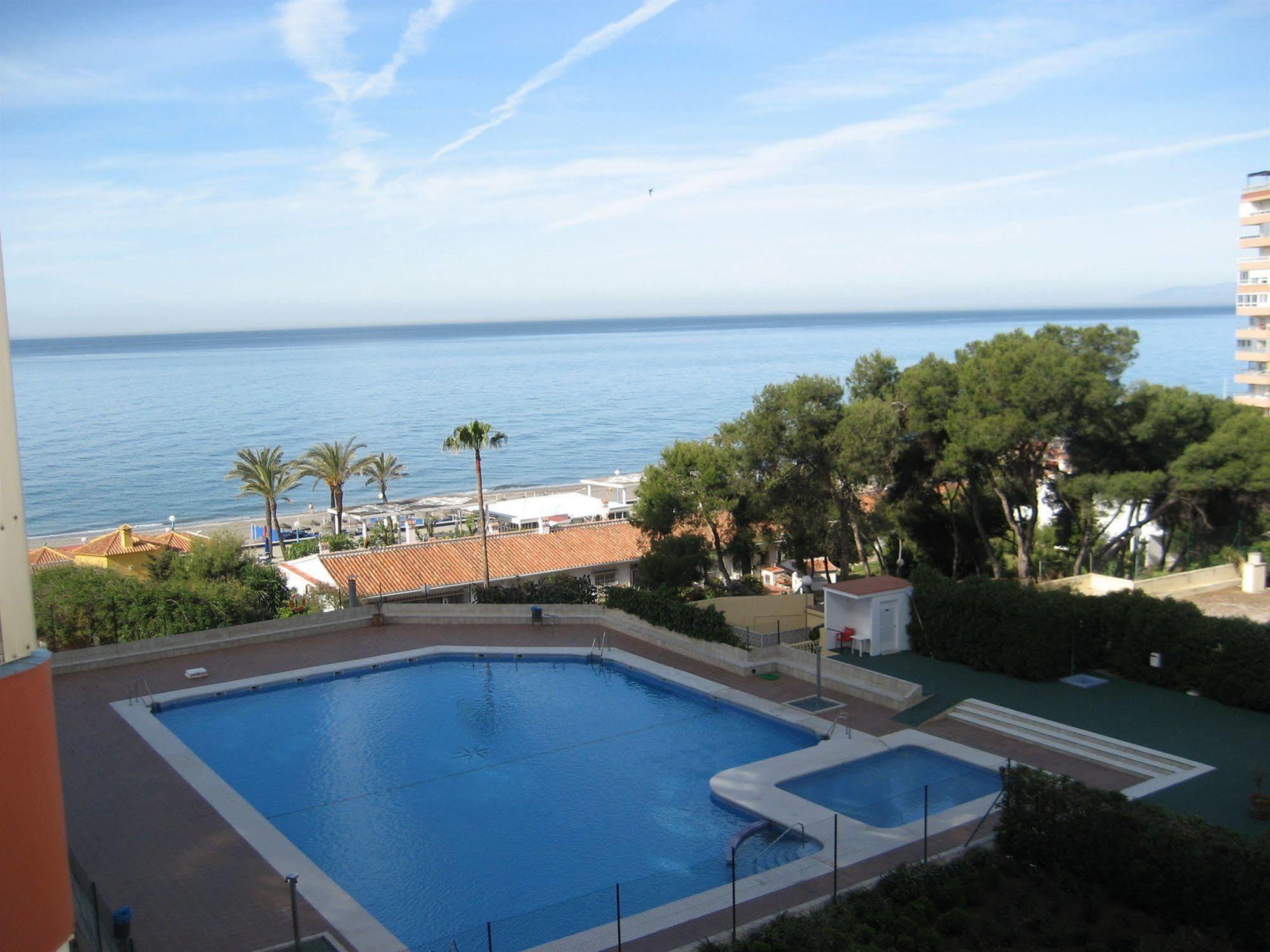 Apartamentos Intercentro Torrox-Costa Экстерьер фото